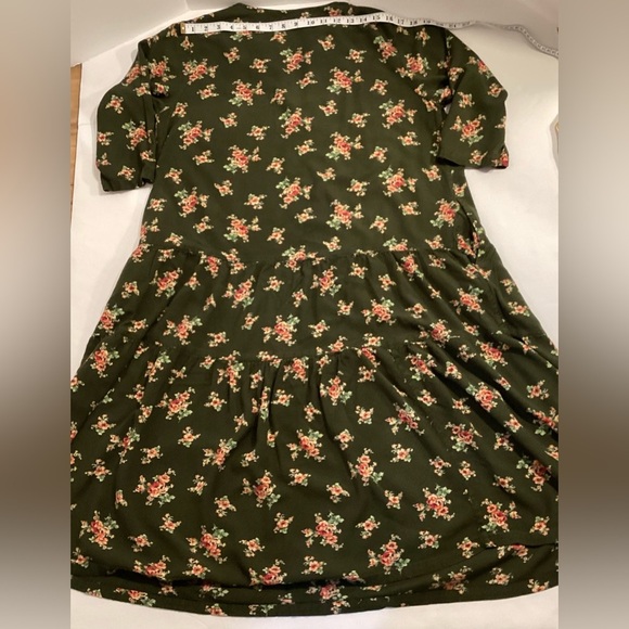 April cornel dress - Picture 5 of 10